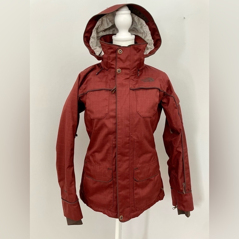 The North Face Women's HyVent Recco Ski Snowboard Jacket Coat | Size XS